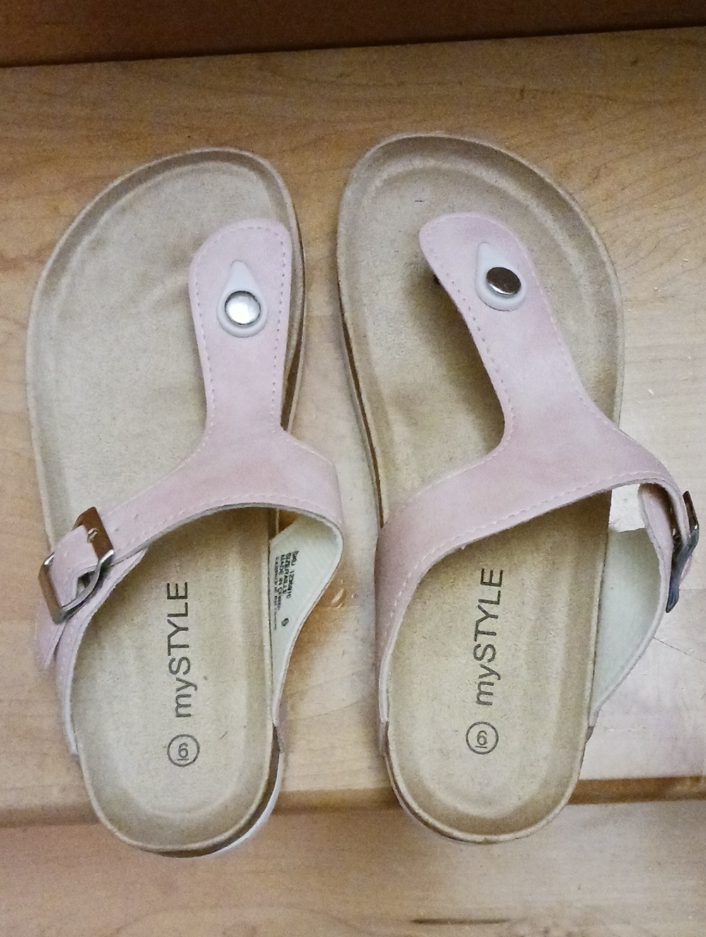 Women's Pink Toe-Post Sandals